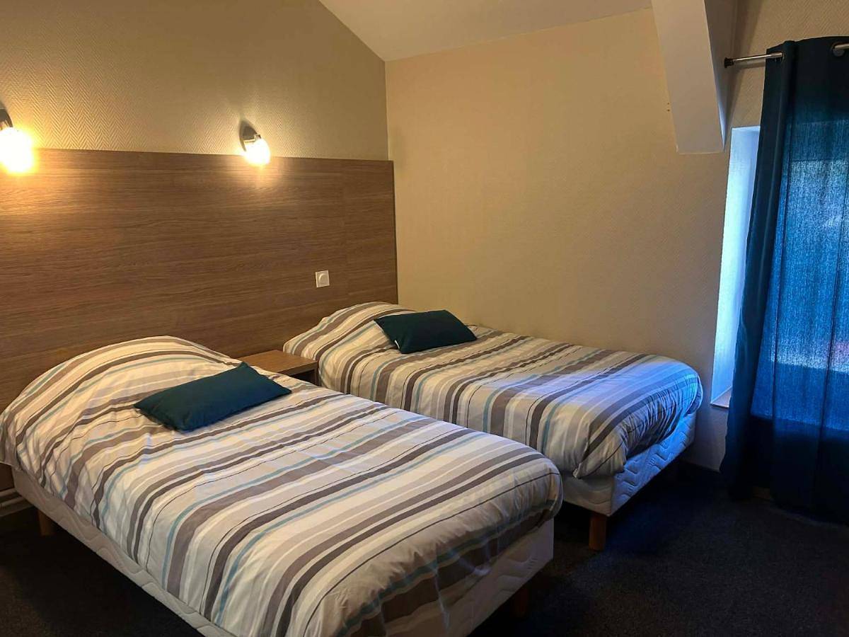Double Room in Saint-Cirgues-en-Montagne, Parc naturel régional des Monts d'Ardèche