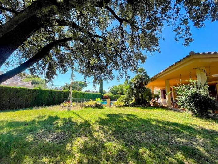 Casa rural para 10 personas, con vistas además de jardín y piscina en Benicasim - 4