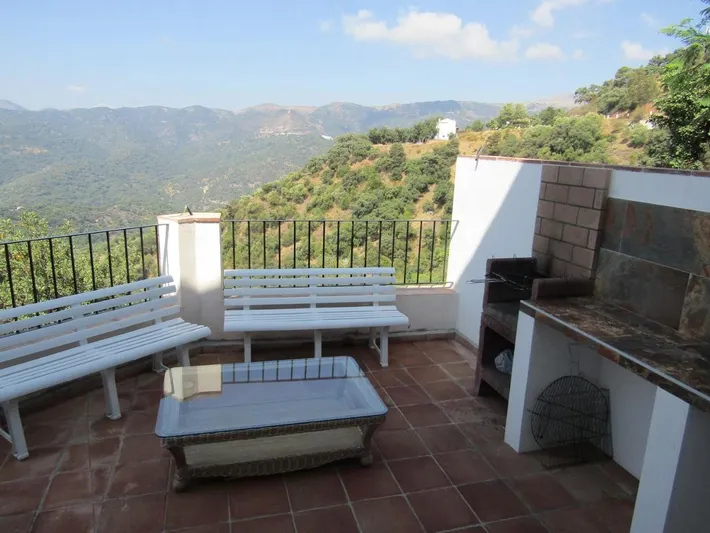 Maison de campagne pour 8 personnes, avec terrasse et vue, animaux acceptés - 1
