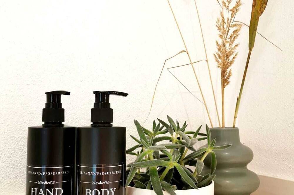 Gemütliches Ferienhaus am See im Wald - mit Kamin - Familien/Paare/Haustiere in Schönberg (Mark), Lindow