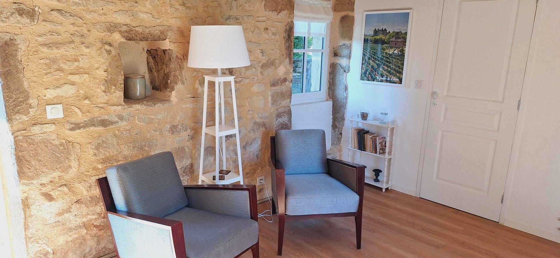 Maison Laudato Si - Chambre d'hôtes "Le Sécadou" - Chambre in Le Bouyssou, Massif central