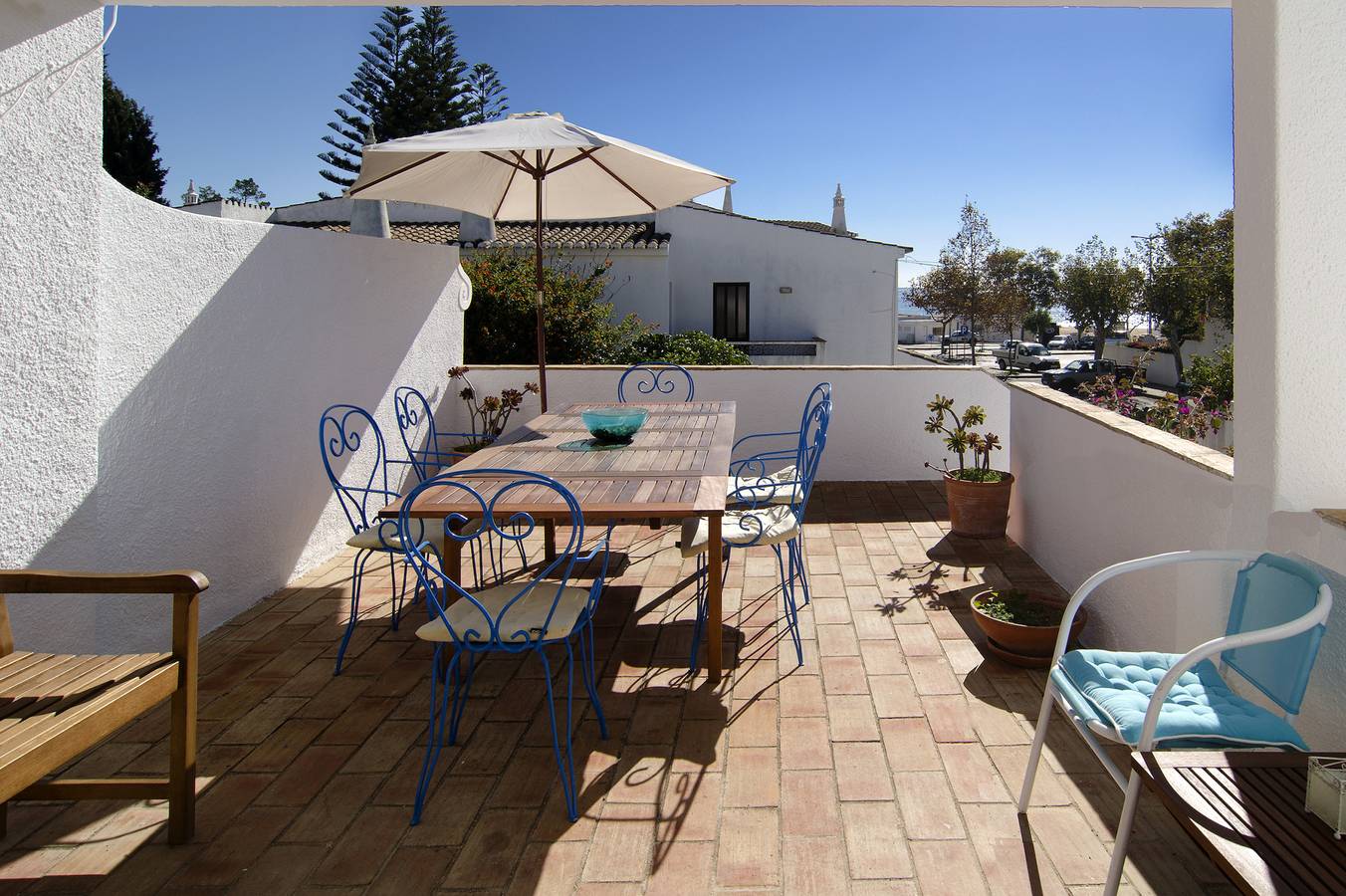 Casa Alma Mar, 2 minutes' walk to the beach in Praia da Luz, Faro District