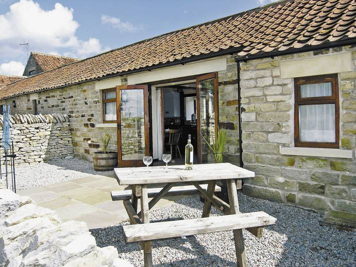 Holiday home for 2 people, with garden, with pets in Yorkshire