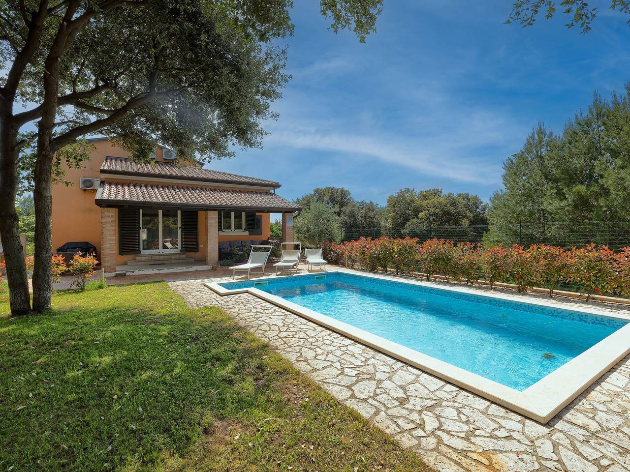 Casa vacanza a Medolino a partire da 260€ a notte