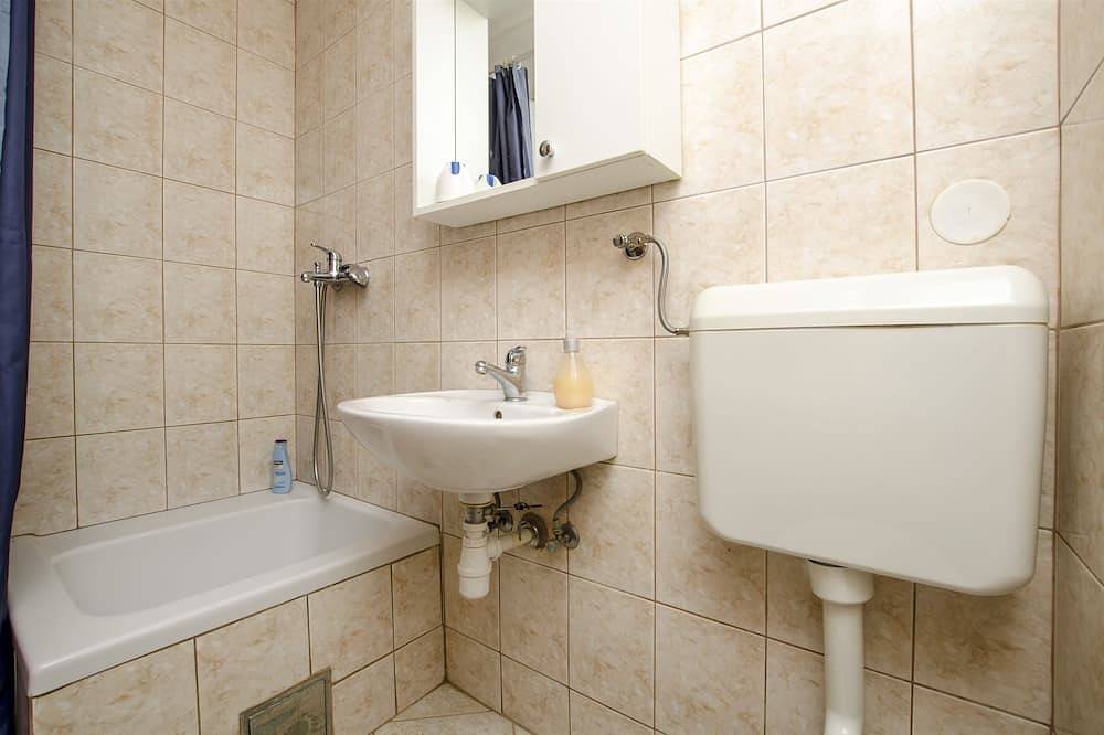 Ganze Wohnung, Ferienwohnungen Oliva - Maslinica in Maslinica, Solta