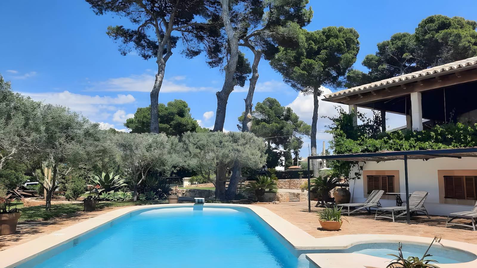 Villa für Familien und Gäste ab 30 mit privatem Pool nahe am Meer in Son Veri Nou, Llucmajor