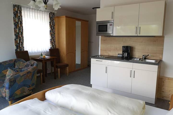 Ferienwohnung für 2 Personen, mit Garten und Balkon in Bad Gögging - 2