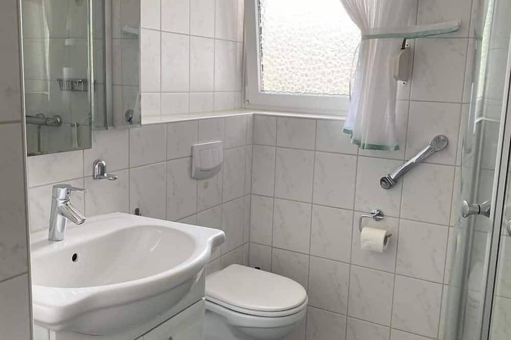 Ganze Wohnung, Ferienhaus Abdushi - Fischerhütte (Ug) in Kating, Tönning