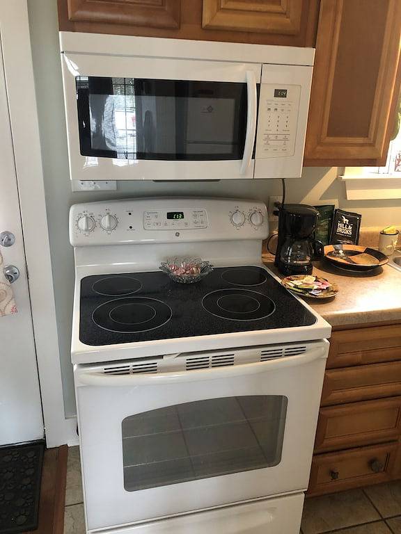 Urige Hütte, zu Fuß zum Strand und Altstadt Bay St. Louis in Bay St. Louis, Mississippi Gulf Coast