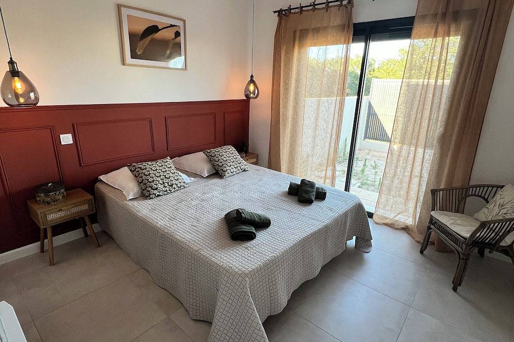 Villa aux Portes de la Camargue in Bellegarde, Nimes region