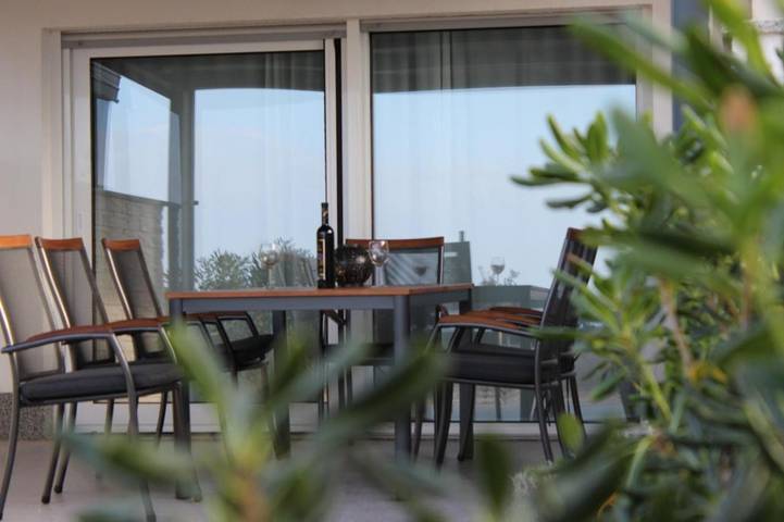Ferienhaus für 6 Personen, mit Garten und Ausblick in Povljana - 3