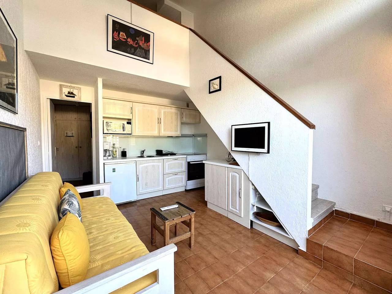 Estudio entero, Estudio para 4 personas cerca de la playa de Salins situado en Hyères in Hyeres, Parque nacional Port-Cros