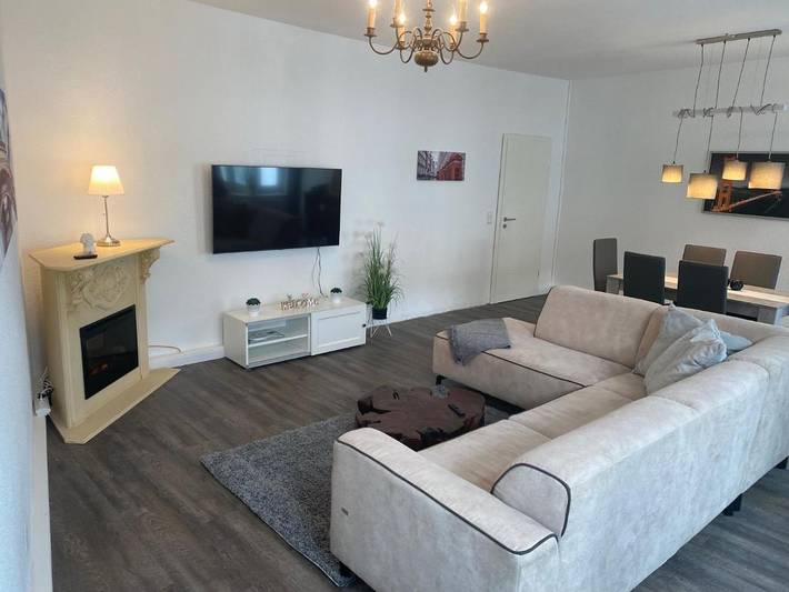 Ferienwohnung für 6 Personen, mit Balkon und Whirlpool sowie Sauna und Ausblick in Hanse Sail - 3