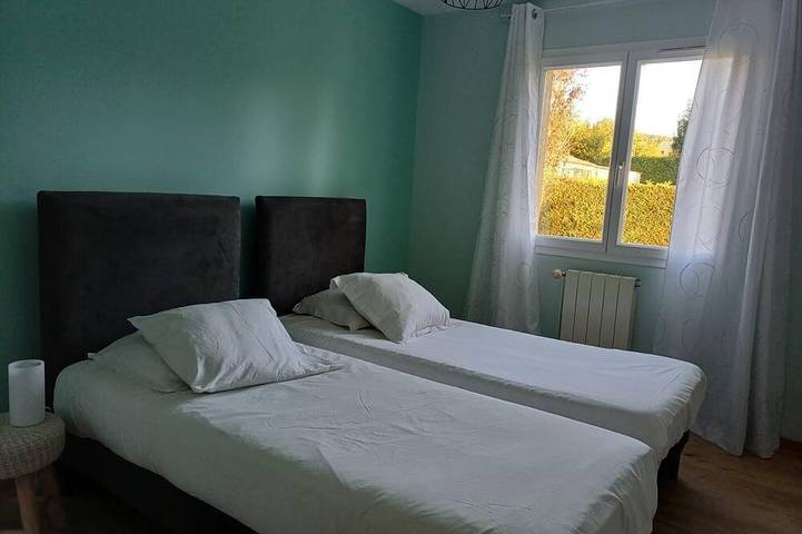 Location de vacances pour 6 personnes, avec jardin et balcon à Nébouzat - 2