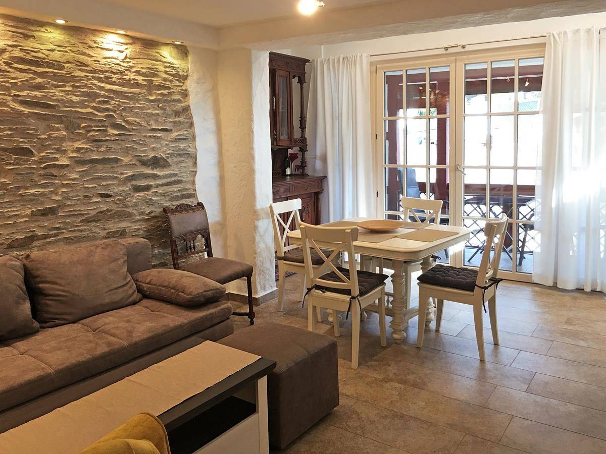 Ganze Ferienwohnung, Ferienhaus Astorius in Monreal, Osteifel