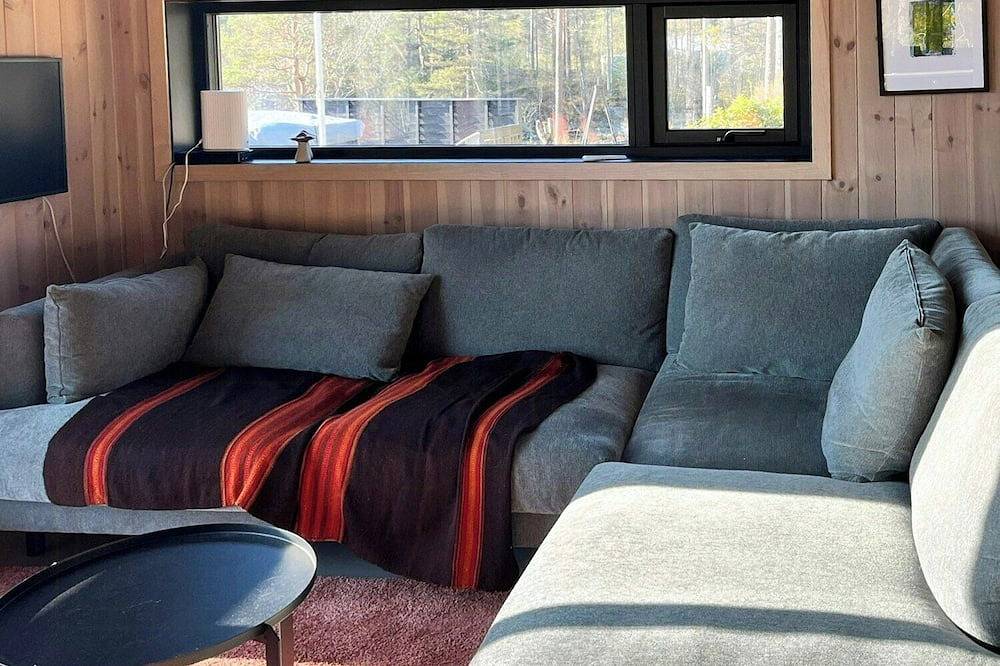 Ganze Wohnung, Moderne Hütte hoch über dem Storelva bei Eikefjord in Flora