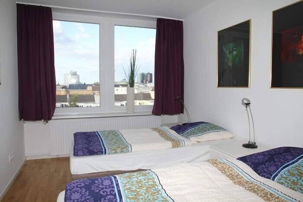 Ganze Wohnung, Potsdamer Platz & Philharmonie, Zentrale Citylage, direkt an 2 U-Bahnen in Berlin Innenstadt, Berlin