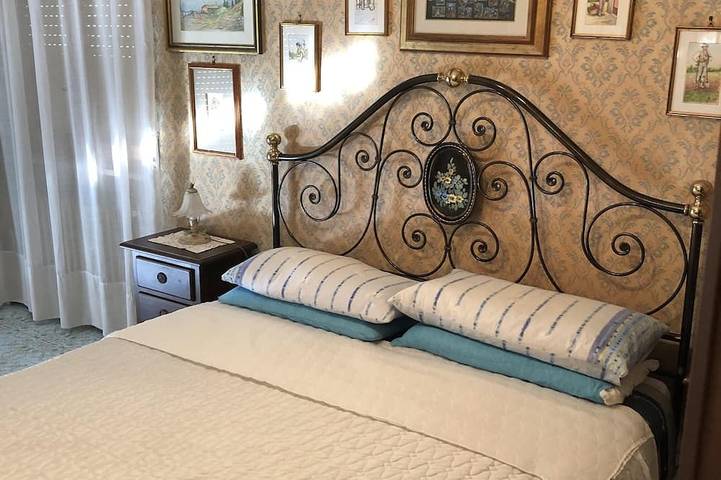 Entire apartment, Penthouse Anna, in the center of a small town with a splendid sea view in Ortona, Ortona (Municipality)