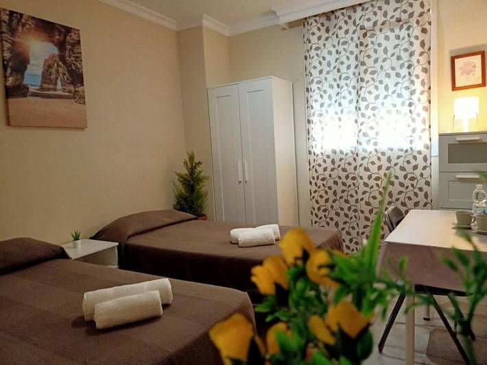 Casa rural para 16 personas, con jardín y piscina, Se admiten mascotas en Provincia de Cádiz - 2