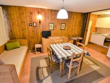 Gîte pour 5 personnes, avec jardin à Madonna di Campiglio