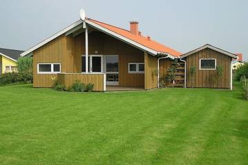 Bauernhof für 4 Personen, mit Whirlpool und Sauna sowie Terrasse und Garten in Tönning