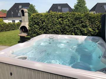Ferienhaus für 7 Personen, mit Balkon und Sauna sowie Garten in Göhren-Lebbin