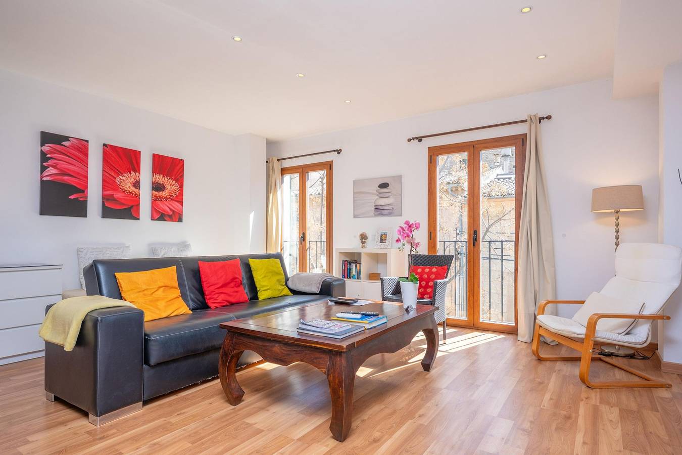 Entire apartment, Residencial Suites Valldemossa - Cartoixa in Valldemossa, West Majorca