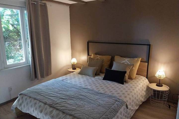 Location de vacances pour 4 personnes, avec jardin à Préveranges - 3