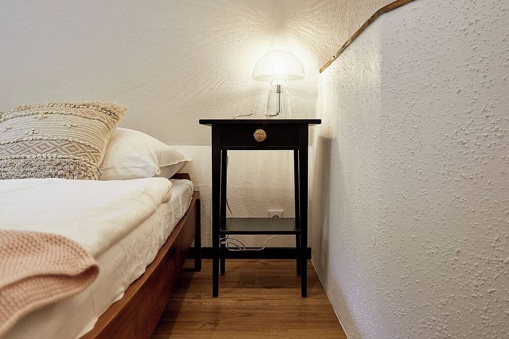 Modernes A-Frame mit Blick in den Wald und Terrasse in Grattersdorf, Vorderer Bayerischer Wald
