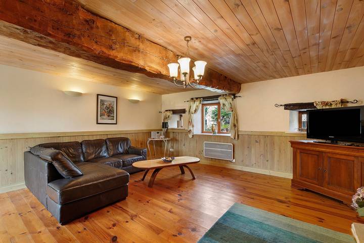 Puddle-duck Cottage – La Mare Chappey, children welcome, heated pool in Néhou, Côte de la Déroute