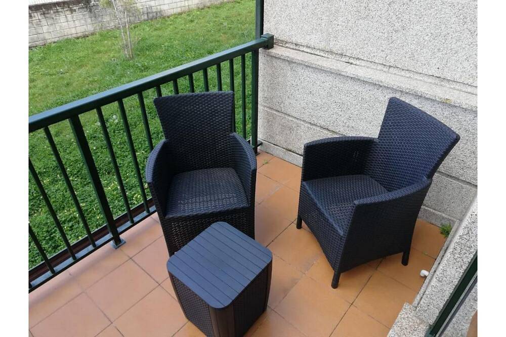 Entire apartment, Comfortable apartment Playa Riasón, with breakfast and 2 bikes included in A Illa de Arousa, Rías Baixas