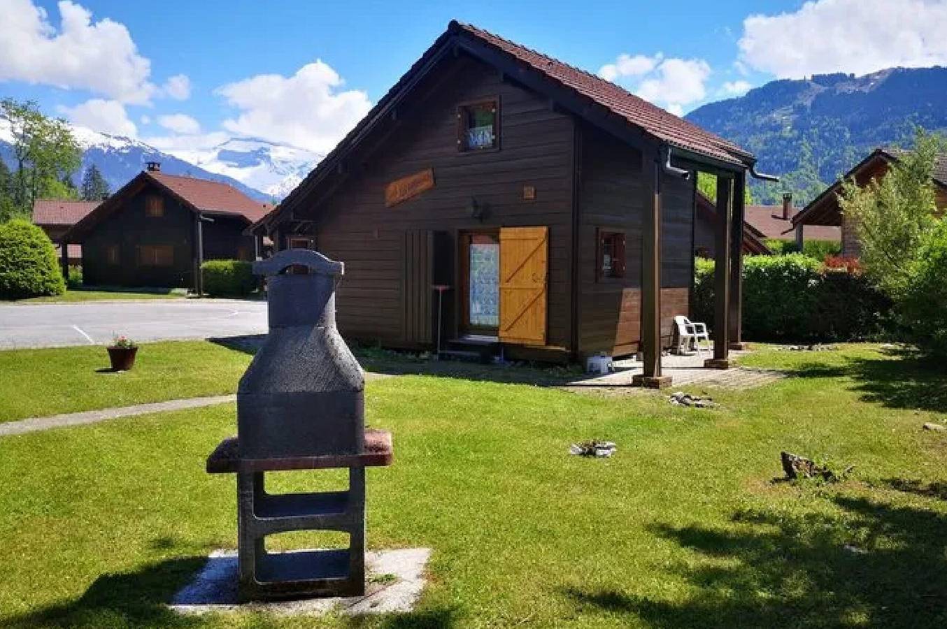 Chalet « 4p Simple - La Gélinotte » : Vue Montagne, Terrasse Privée et Wi-Fi in Verchaix, Région de Bonneville