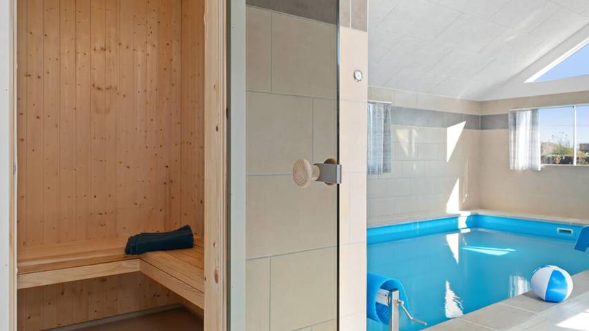 Ferienhaus für 20 Personen, mit Terrasse und Garten sowie Sauna in Olpenitz - 3