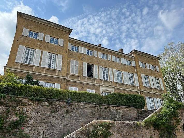 Location de vacances pour 3 personnes, avec Terrasse à Lissieu