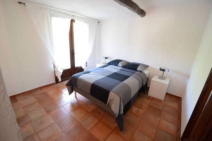 Gîte pour 6 personnes, avec terrasse et jardin, animaux acceptés dans Office De Tourisme De La Croix Valmer - 3