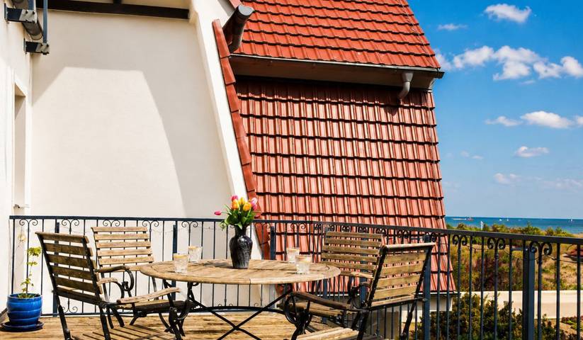 Ferienwohnung für 4 Personen, mit Balkon und Garten in Warnemünde - 2