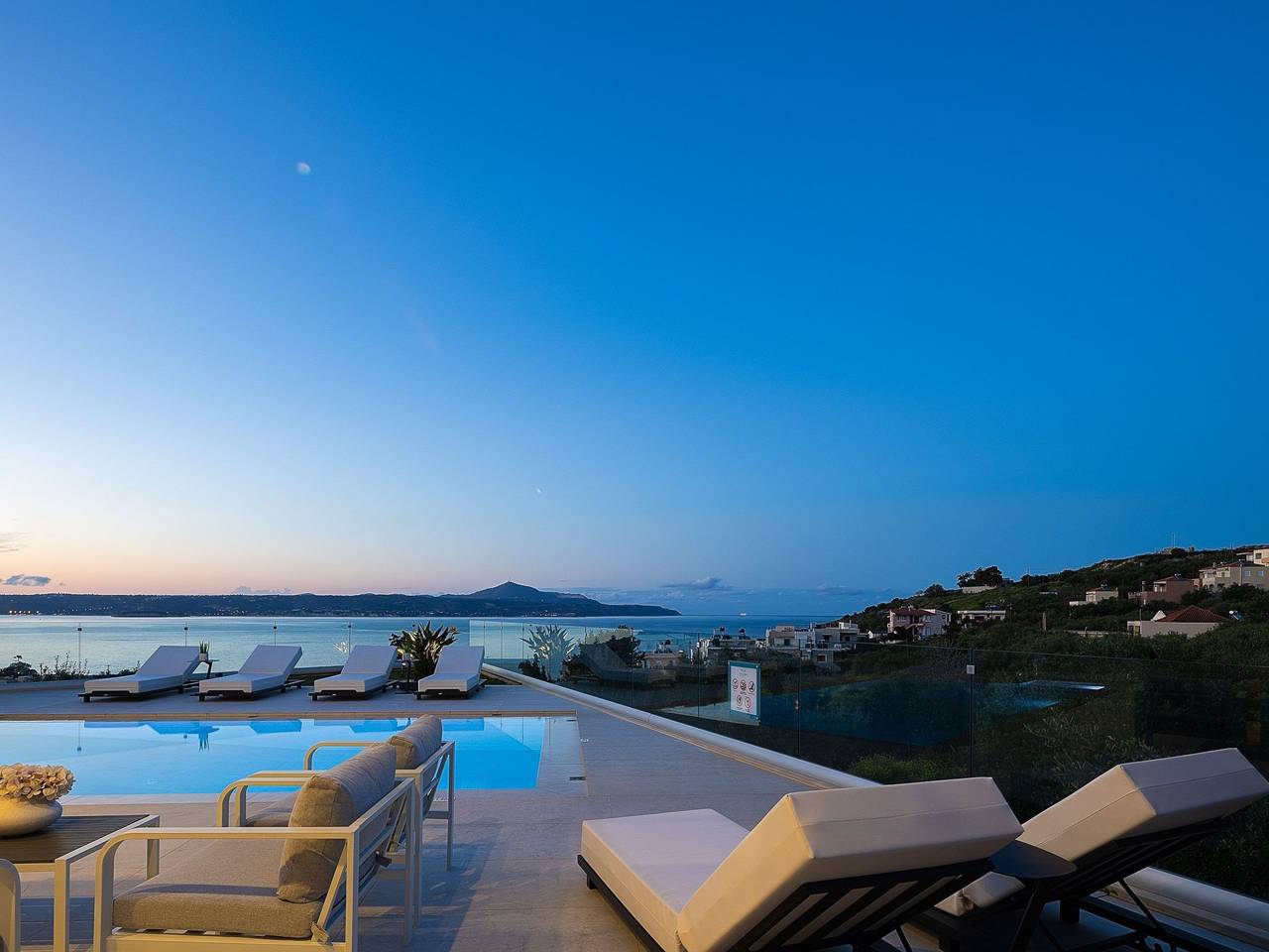 Kalyves Royal Villa-''Gratis''beheizter Pool, Fitnessraum, Meerblick in Kalyves, Chania und Umgebung