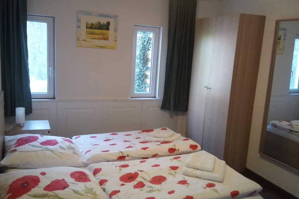 Ganze Wohnung, Ferienwohnung We 1 in Plötzin, Werder