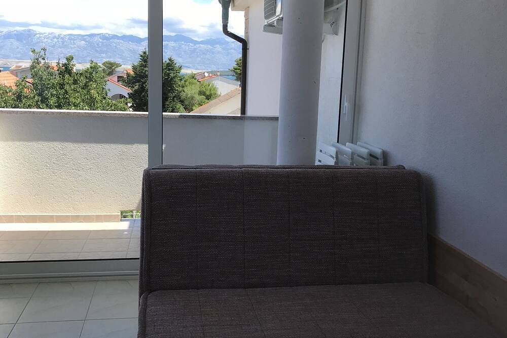 Familiäres Urlaubsvetgnügen an der Kroatische Mittelmeer Küste in Privlaka, Zadar