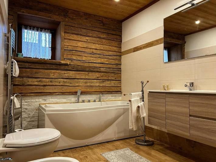 Hôtel pour 4 personnes, avec Balcon et Terrasse ainsi que Jacuzzi et Jardin à Transacqua - 4