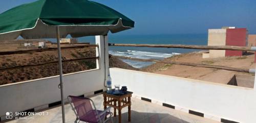 Gîte pour 2 personnes, avec terrasse et vue, adapté aux familles à Sidi Ifni