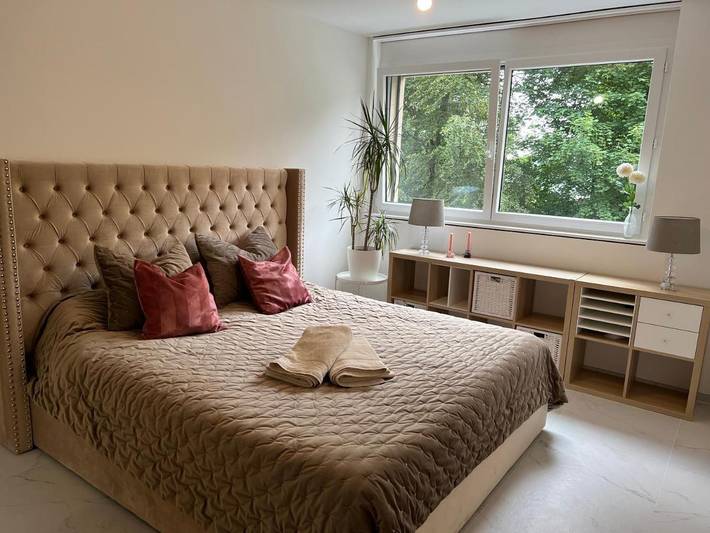 Gîte pour 2 personnes, avec vue sur le lac ainsi que vue et piscine à Puidoux - 3