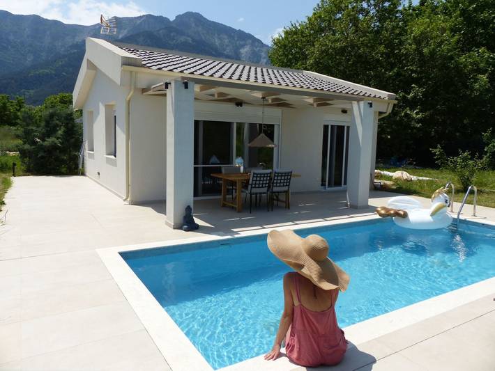 Holiday rental for 4 people, with pool and garden in Thassos