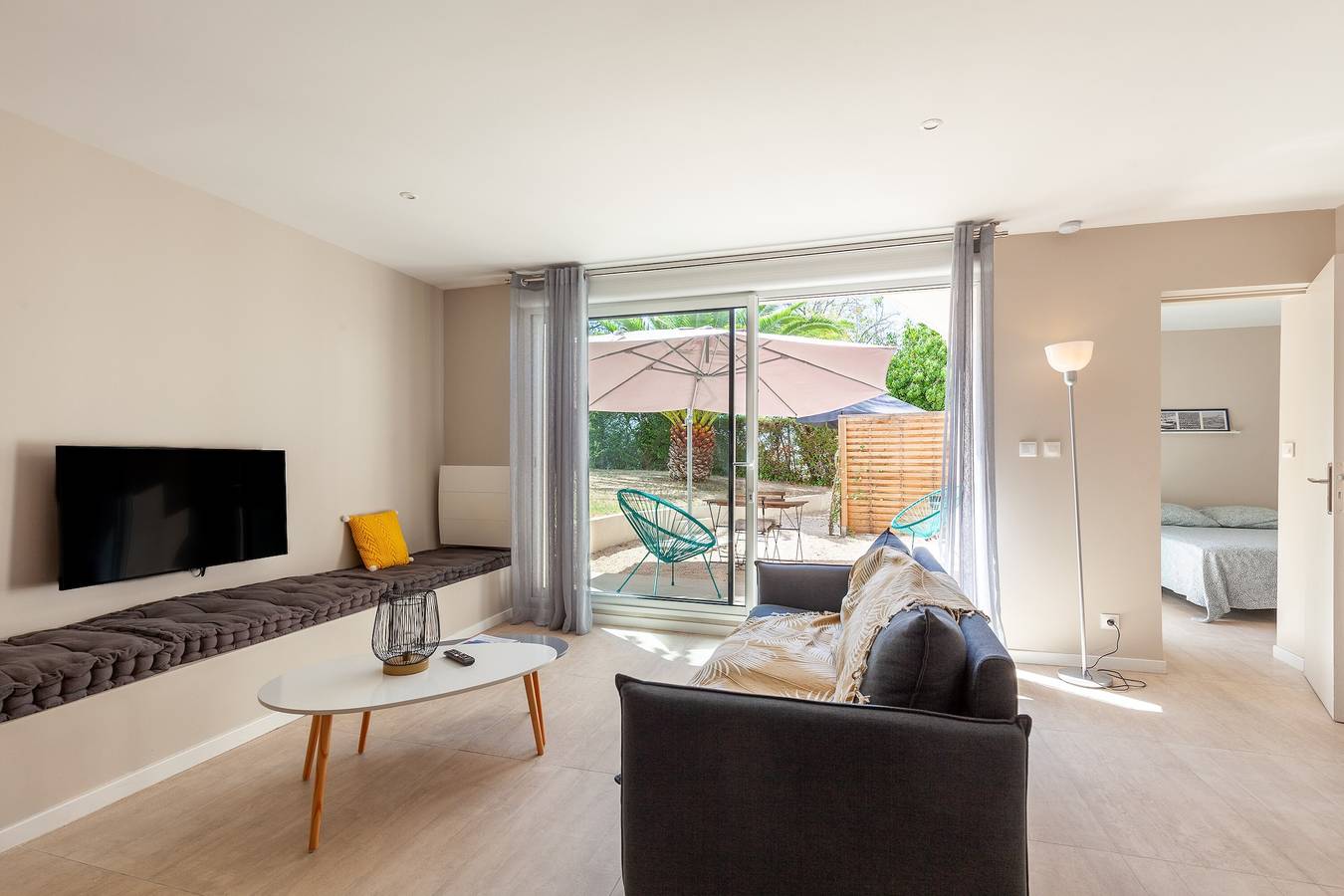 Appartement 'Havre De Paix' met Gedeeld Zwembad, Privé Terras en Wifi, foto 6