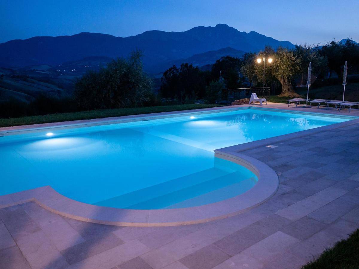 Appartamento intero, Apartment with Garden View in Castiglione Messer Raimondo, Gran Sasso