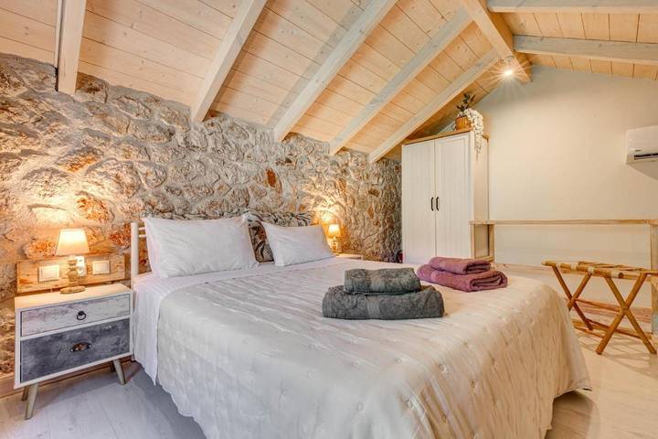 Bungalow für 4 Personen, mit Terrasse und Garten sowie Ausblick auf Korfu - 4