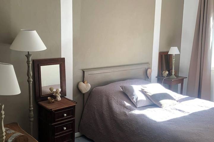 Location de vacances pour 8 personnes, avec piscine à Périgueux - 2