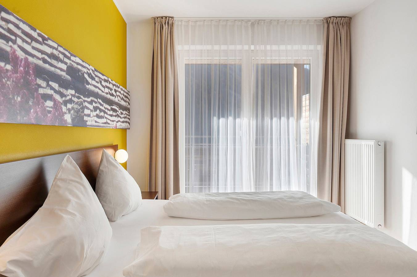 Camera 'Kreativ Hotel Schweigl Dz 112' con vista montagna, piscina e Wi-Fi in Santa Valburga d'Ultimo, Ultimo