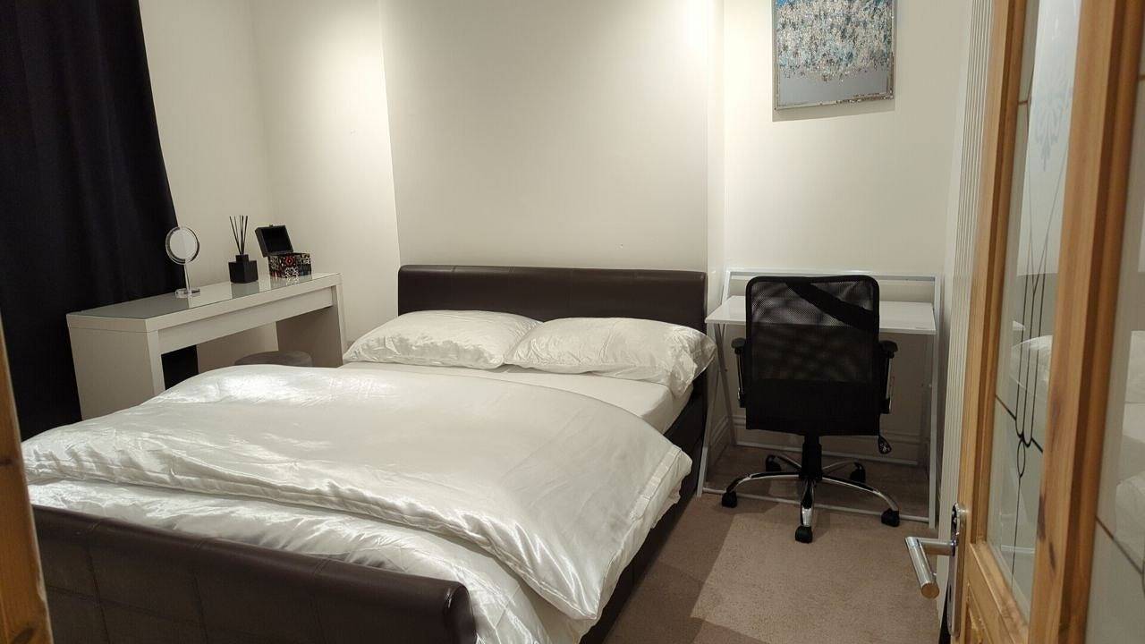 Entire holiday apartment, Fully-equipped flat in the city of London in Waltham Forest, London