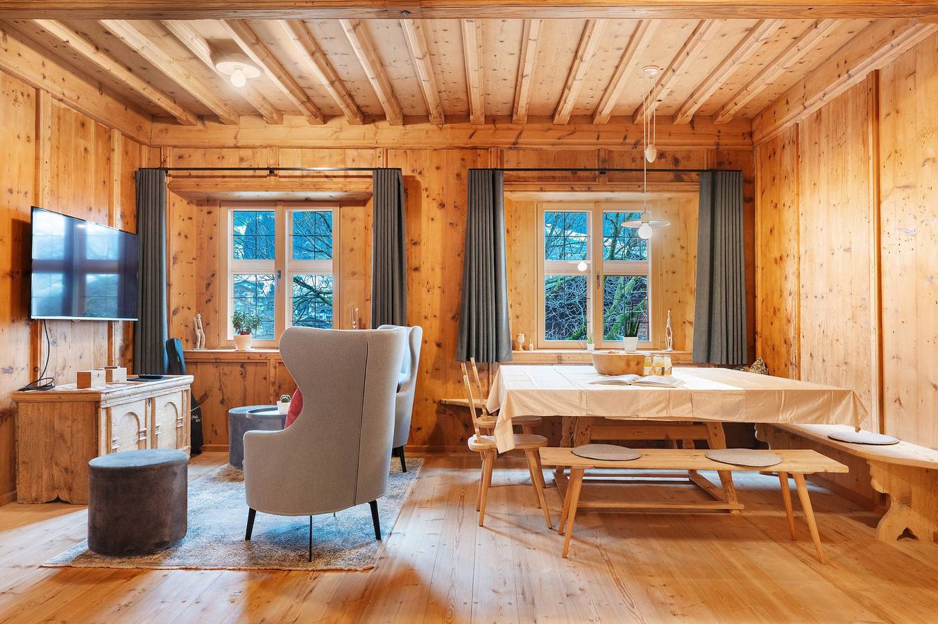 Ganze Wohnung, Ferienwohnung 'Alpin Chalet Samer Bauernstube' mit Bergblick, Garten und Wlan in Sarnthein, Sarntal